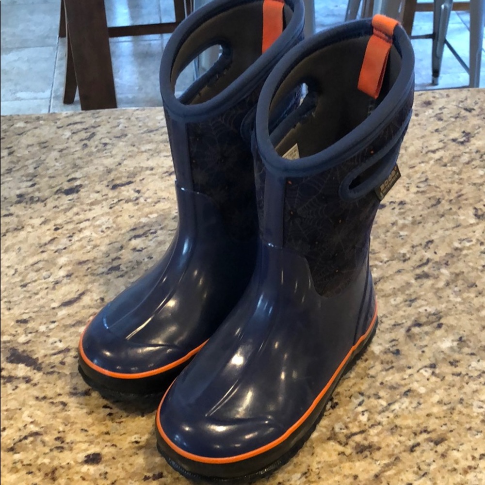 Boys bogs creepy crawl size 1